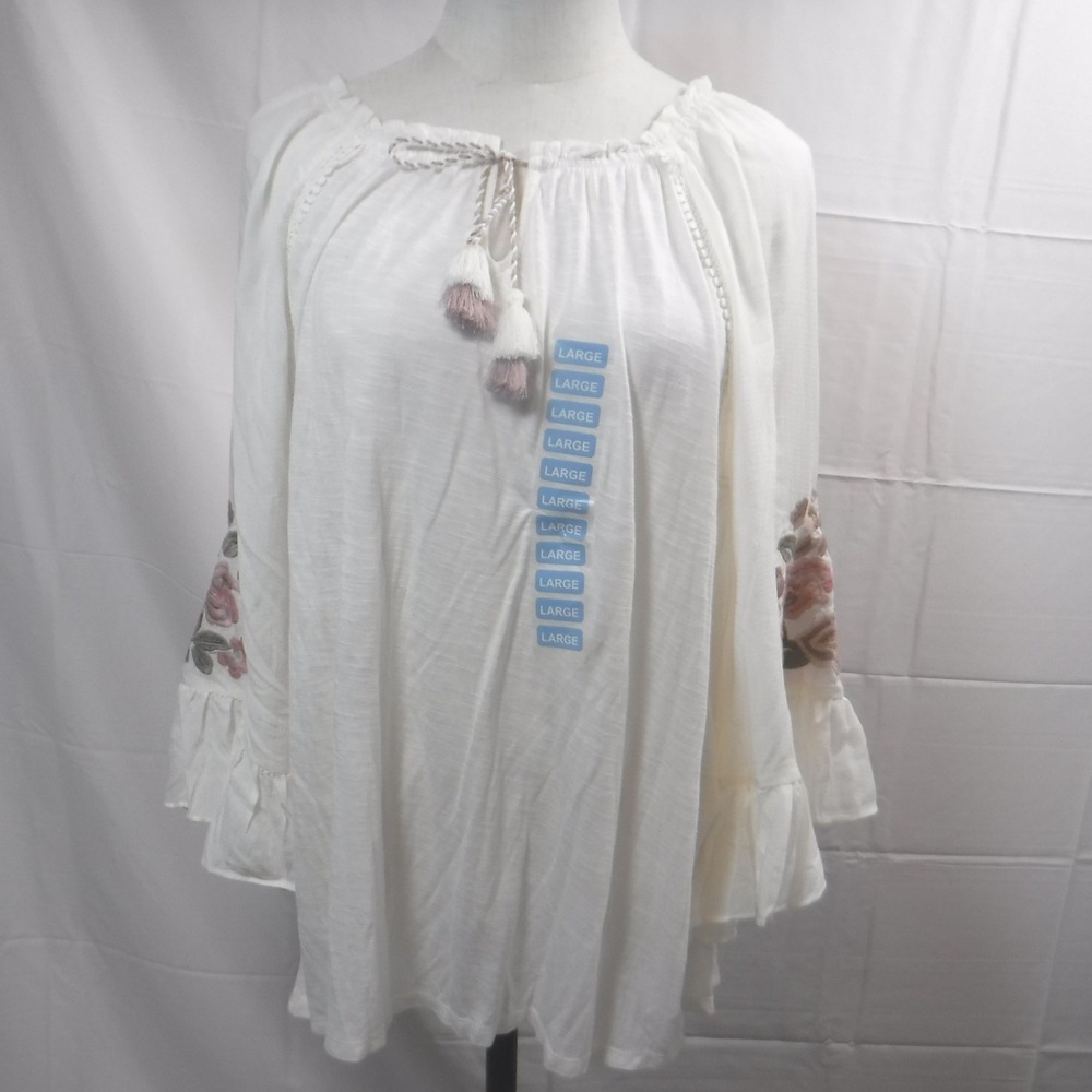 Vintage America Blues Womens Large White Embroidered Peasant Tassel Top NEW‎